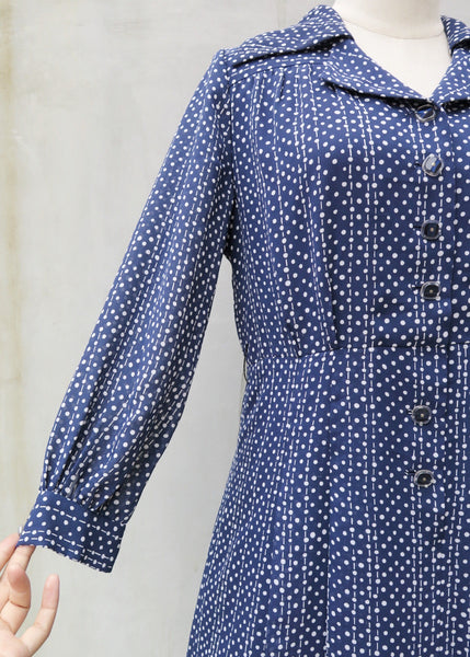 Constellar | Vintage 1960s 1970s Loose-sleeve Dots and Lines Polka dot Collared Midi Dress