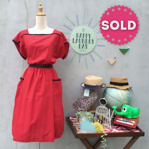 Red Riding Hood | Vintage 1980s Square neckline Red Dress with HUGE pockets and back buttons