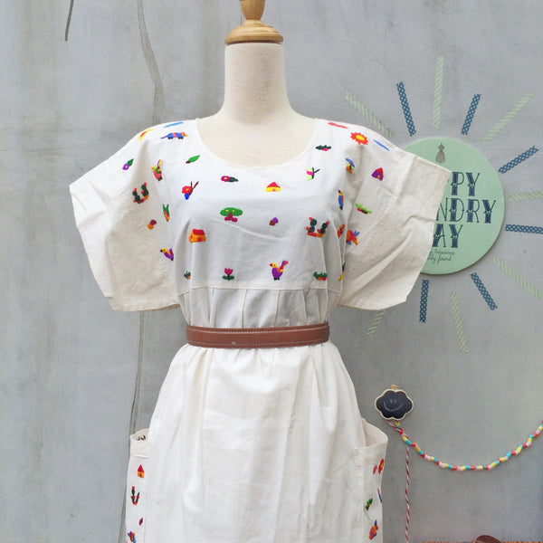 Cactus & Sundaes | Vintage 1960s 1970s Traditional Ethnic El Salvador hand embroidered cute icons Maxi dress with Pockets