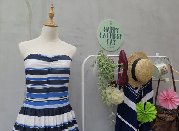 Blue Kite | Vintage 1980s 1990s Striped Blue Nautical strapless Summer Dress