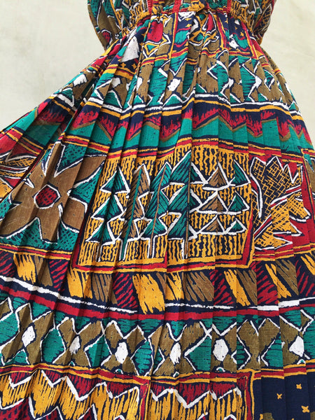 Hola! | 70s Vintage Feliz Navidad ethnic art print Dress