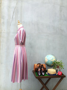 Pink Wink | Vintage 1970s vertical stripes Pink purple dress