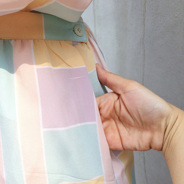 Choo for Two | Vintage 1970s 1980s pastel Colour blocked Blue Pink Coral Skirt
