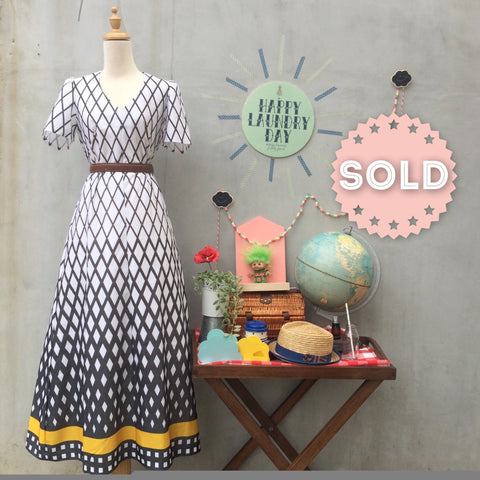 Cheerleader Modest | Vintage 1960s Hippie Graduate Grid lines A-line Feminine Maxi Gown Dress