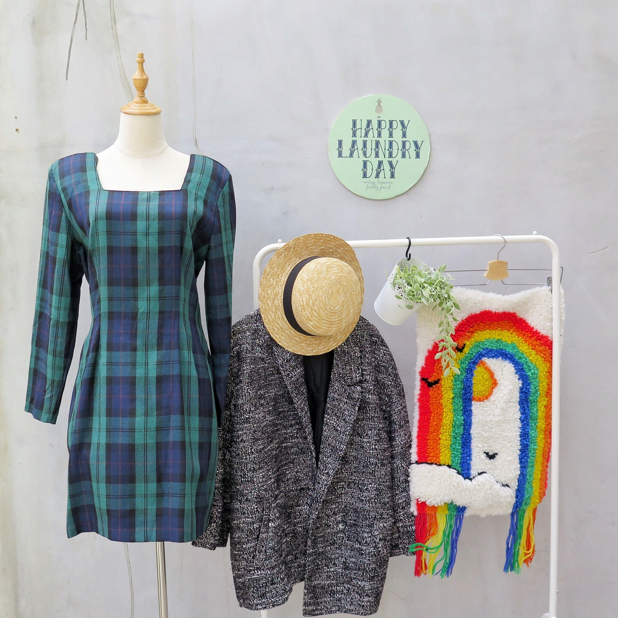 Walk the Walk | Vintage 1980s 1990s plaid tartan Blue Green Clueless M Happy Laundry Day Vintage Walk the Walk | Vintage 1980s 1990s plaid tartan Blue Green Clueless M Happy Laundry Day Vintage