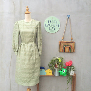 SALE! | Pastilles Bon Bon | Vintage 1950s asymmetric buttons Gold thread Pastel green Dress