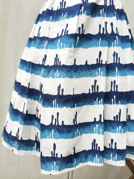 Ice Queen | Raindrops Water Drops Rare stripe prints Vintage 1960s Short Dress