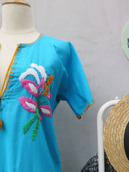 Azzura Huzzah | Vintage 1960s 1970s turquoise embroidered Mexican hippie Maxi Dress