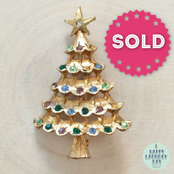 Vintage 1960s Christmas Tree brooch