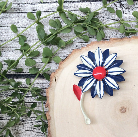 Vintage patriotic Red Blue White Flower Power 1960s retro mod Floral Brooch