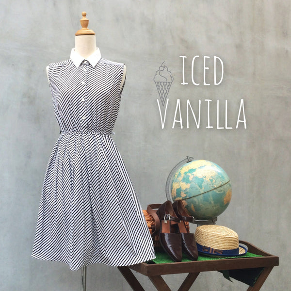 Iced Vanilla | Vintage 70s monochrome black & white stripe dress