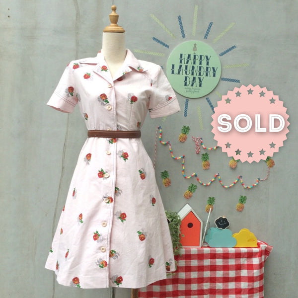Roses are Red | Vintage 1950s 1960s Rose print Pink Day dress with Pockets