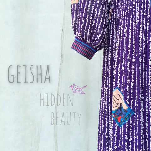 Geisha - Hidden Beauty | Japanese print micro-pleated