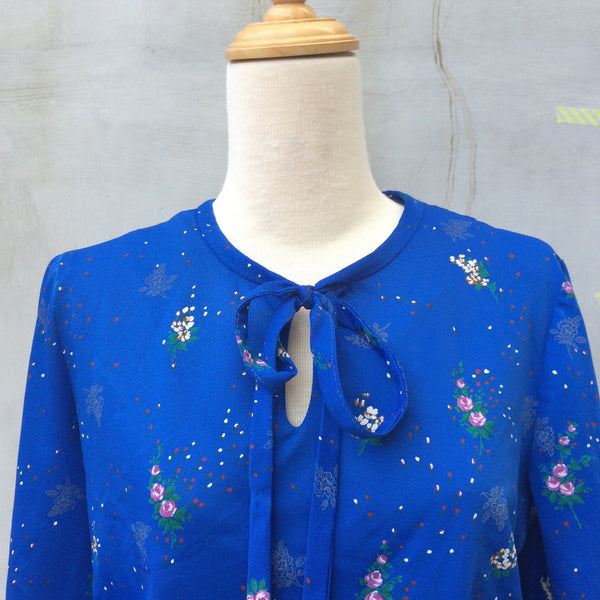 Garden Sprays | Vintage 1970s keyhole bow-tie Secretary Dress