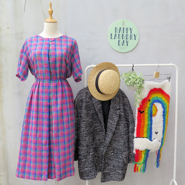 Henny Penny | Vintage 1950s 1960s Fuchsia pink and turquoise gingham plaid Middle Slit button dress