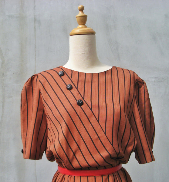 Roarin' 80s | Vintage 80s does 50s Brown diagonal stripe dress