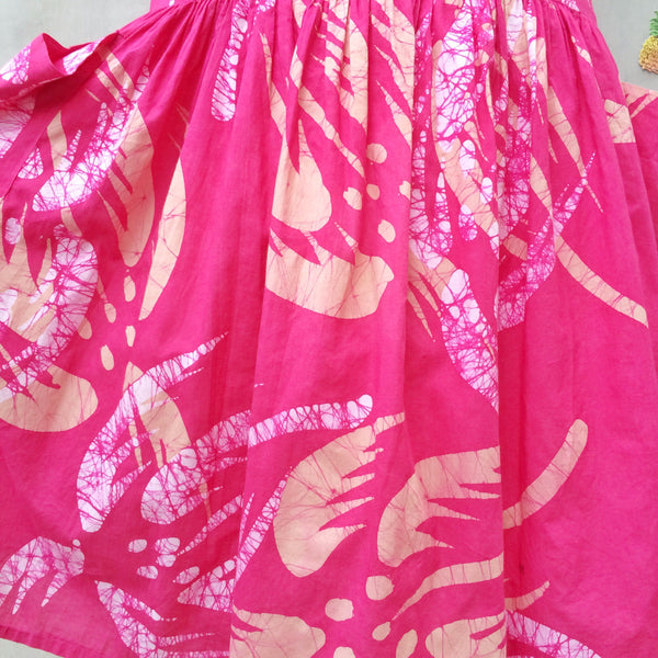 Pinking Batik | VIntage 1970s hippie Batik bohemian sundress with Pockets