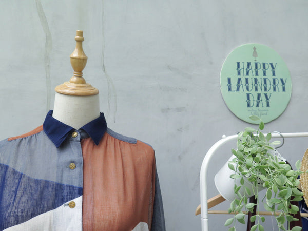 Clarissa | Vintage 1940s long-sleeve shirt dress with Brown White Blue Color Blocking