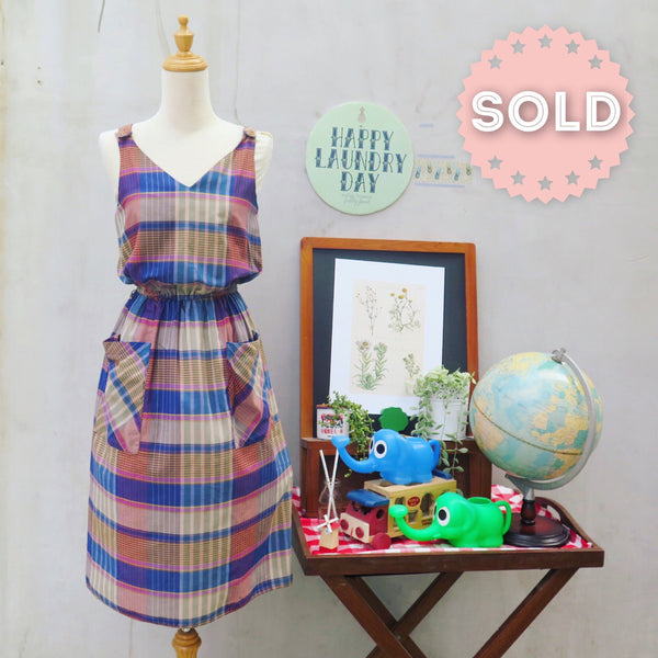 Checks checked! | Vintage 1980s-does-1950s Plaid checkered Summer-ready Sundress