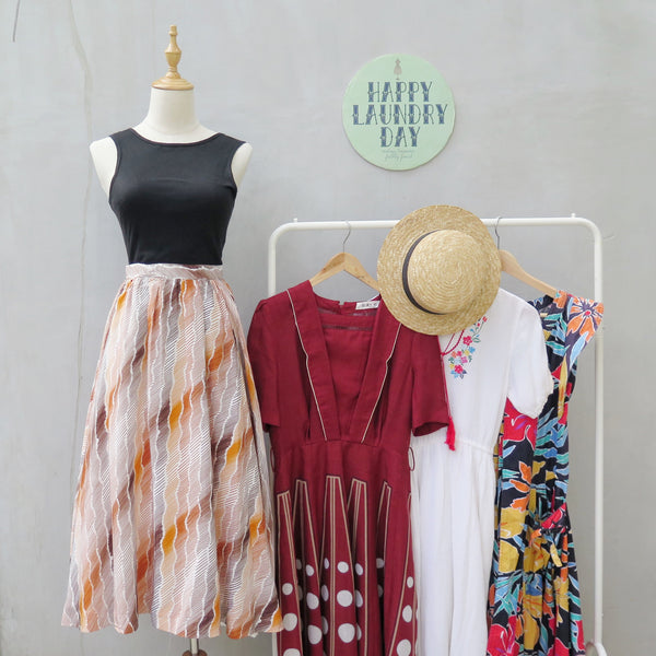 Must have | Therese | Vintage 1950s 1960s tiger stripes burnt orange and brown circle skirt  