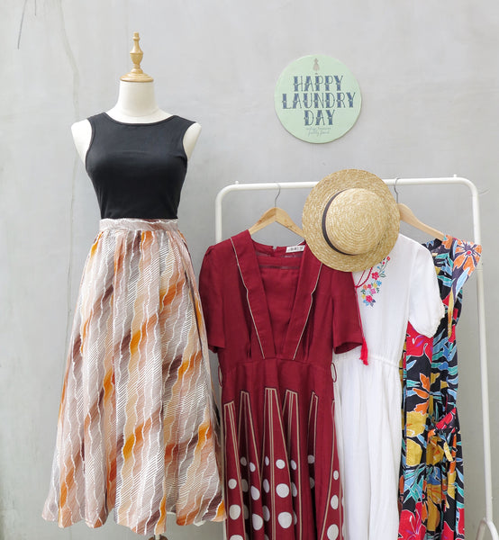Must have | Therese | Vintage 1950s 1960s tiger stripes burnt orange and brown circle skirt  