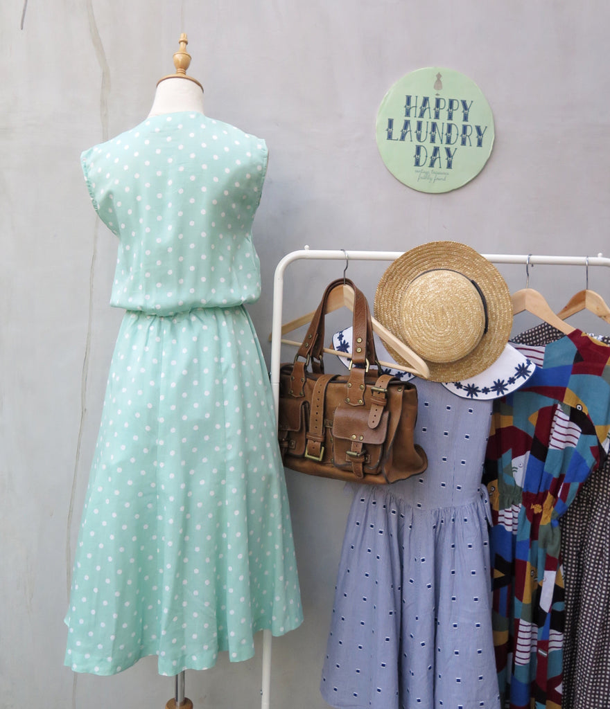 Marjorie | Vintage 1950s 1960s Mint white polka dot Midi Dress Happy Laundry Day Vintage Marjorie | Vintage 1950s 1960s Mint white polka dot Midi Dress Happy Laundry Day Vintage