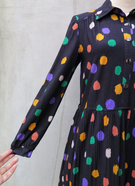 MUST HAVE! | Carine | Vintage 1960s 1970s multi color polka dots loose fit Long sleeve dress 