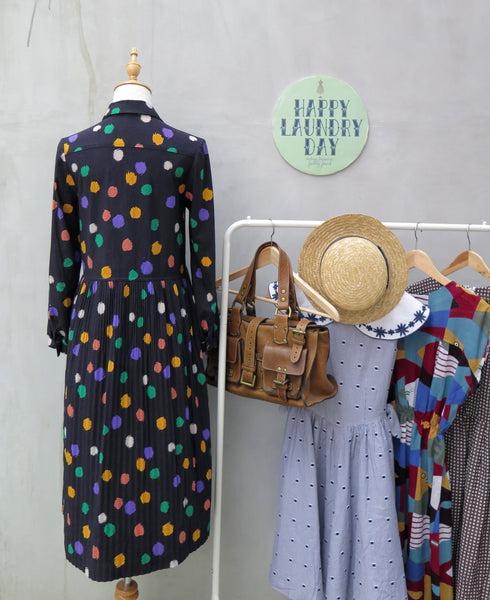 MUST HAVE! | Carine | Vintage 1960s 1970s multi color polka dots loose fit Long sleeve dress 