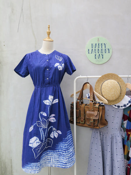 Tilly | Vintage 1960s 1970s peace love hippie Woodstock vibe indigo blue Dress